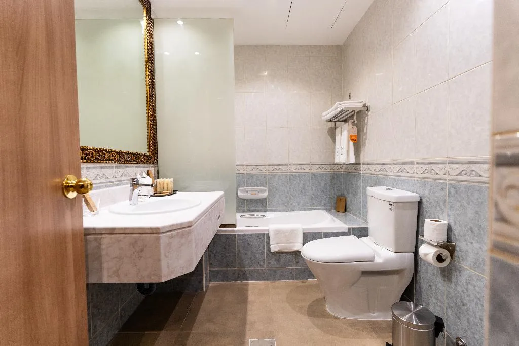DOUBLE DELUXE Room, The Luxe Grand Hotel, Dubai