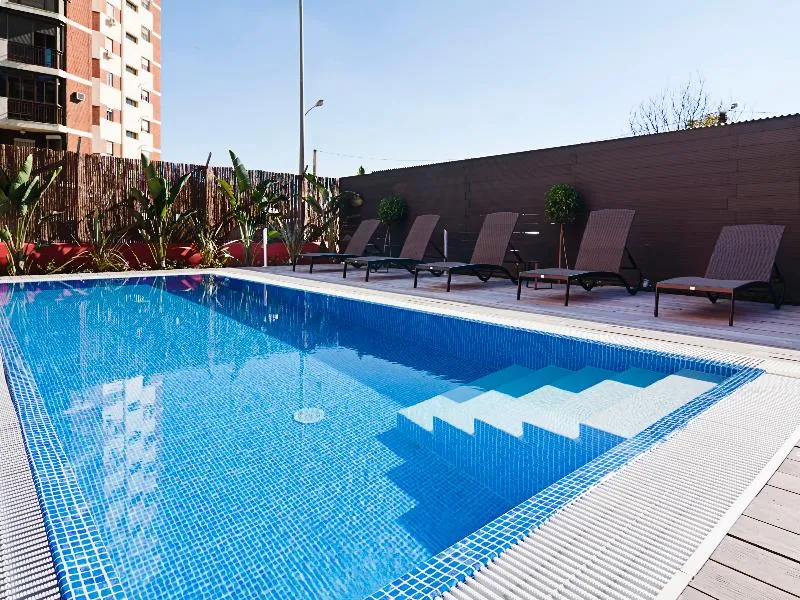 Pool, Catalonia Hispalis, Seville