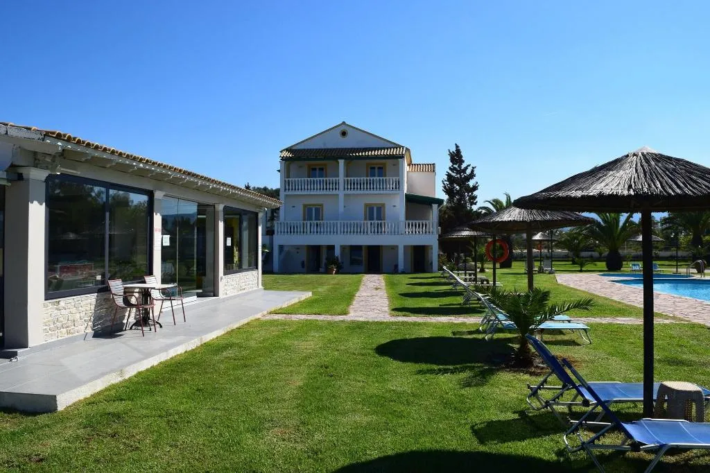 Restaurant, S C Kosmos Beach Resort, Corfu