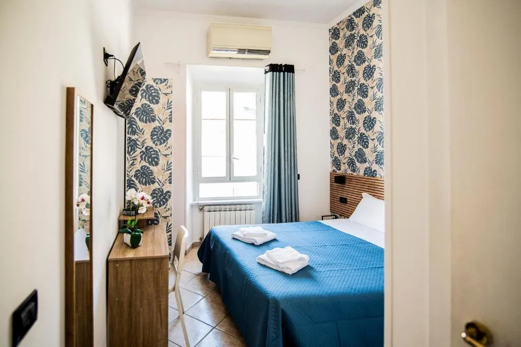 Room, Hotel Dell'Urbe, Naples