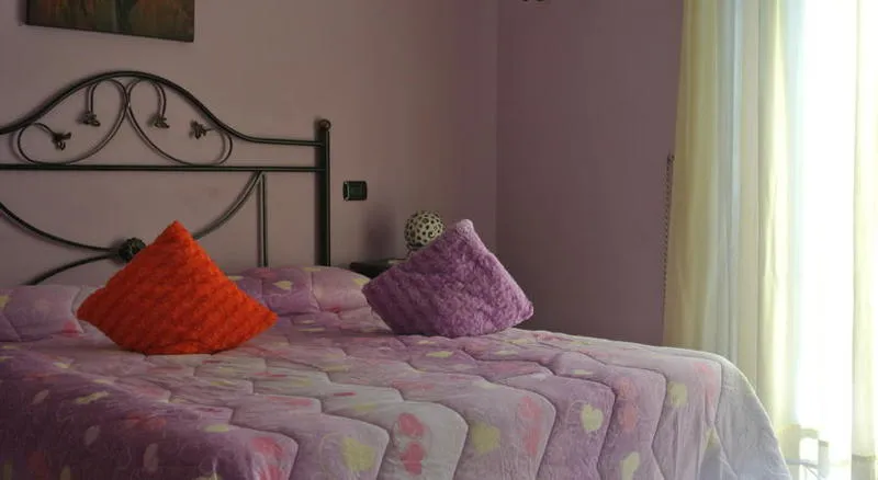 Room, Hotel Casafort, Naples