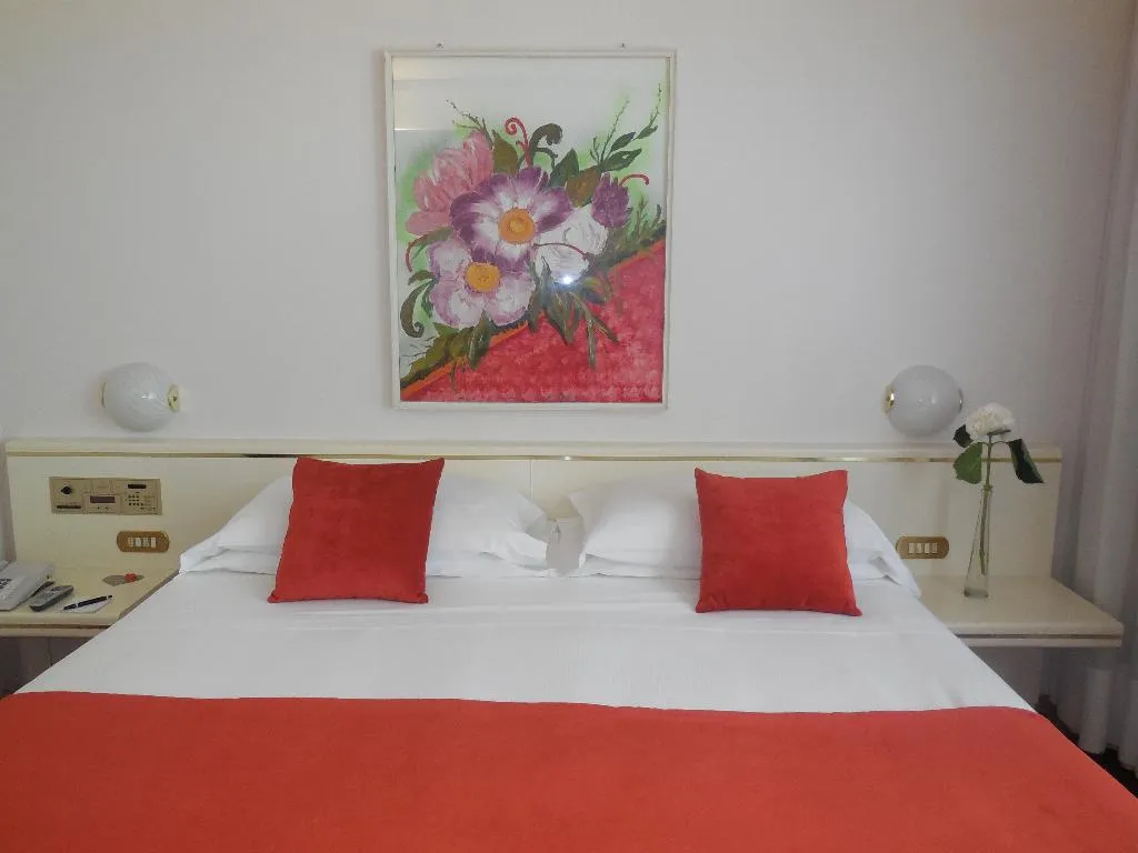DOUBLE CLASSIC Room, Starhotels Cristallo Palace, Milan