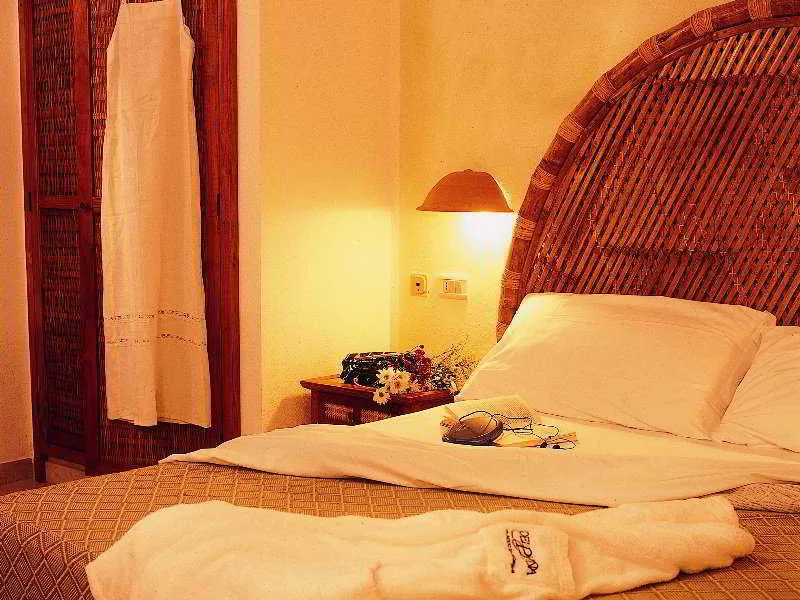 Room, Relax Torreruja Thalasso & Spa, Cagliari