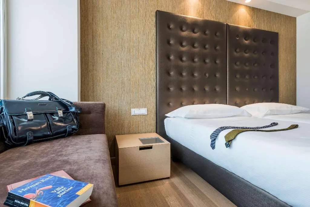 DOUBLE KING SIZE BED Room, Devero Hotel & Spa, BW Signature Collection, Milan
