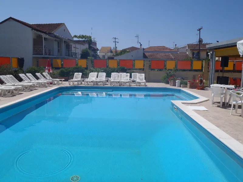 Pool, Kavos Central, Corfu