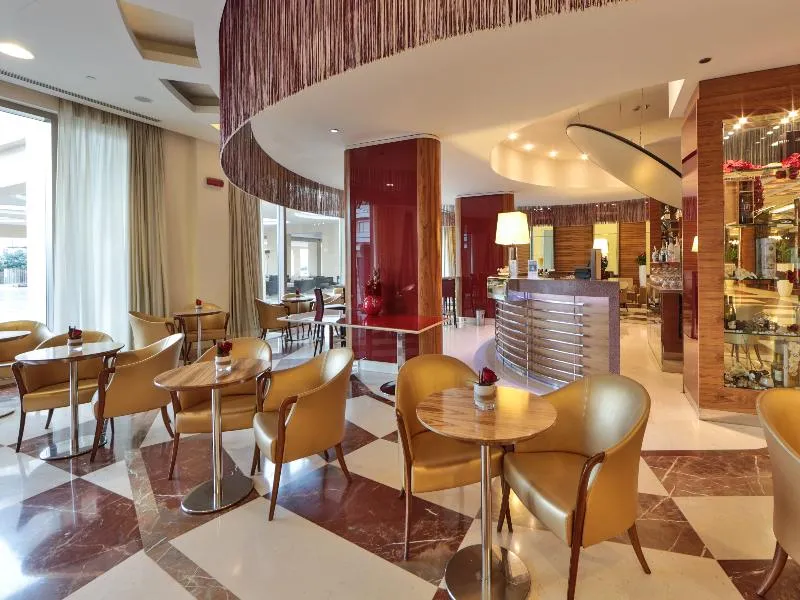 Bar, UNA HOTELS Expo Fiera Milano, Milan