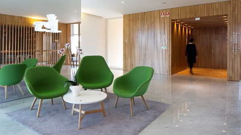 Lobby, Minho, Porto