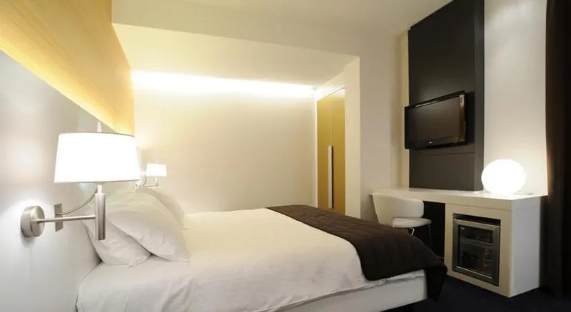 TRIPLE STANDARD Room, iH Hotels Roma Z3, Rome