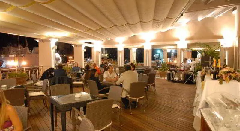 Terrace, Excelsior, Olbia