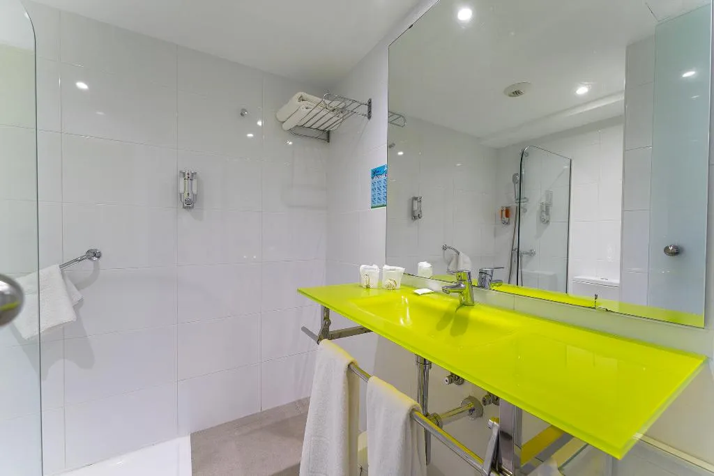 DOUBLE STANDARD Room, Timor, Majorca