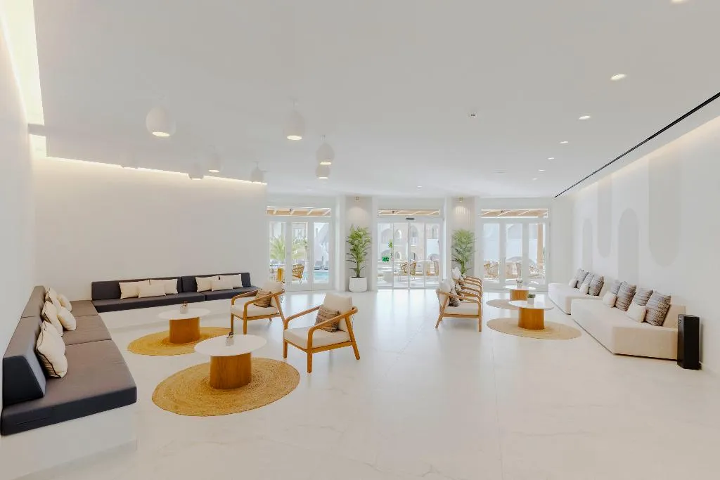 Lobby, Aegean Plaza, Santorini