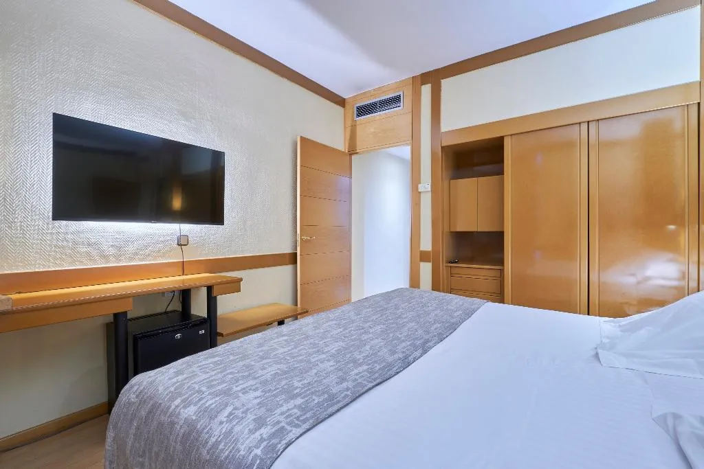 Room, Hotel AR Los Arcos, Madrid