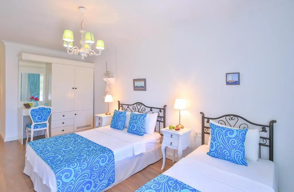 TRIPLE STANDARD Room, Alacati Sorf Hotel, Izmir