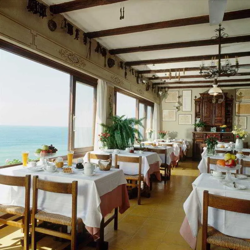 Restaurant, Doma, Crete