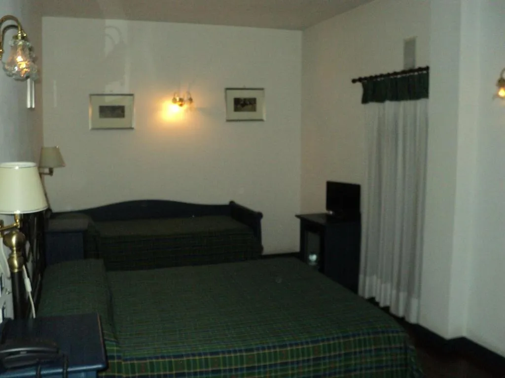 FAMILY ROOM STANDARD Room, Albergo La Bersagliera, Venice