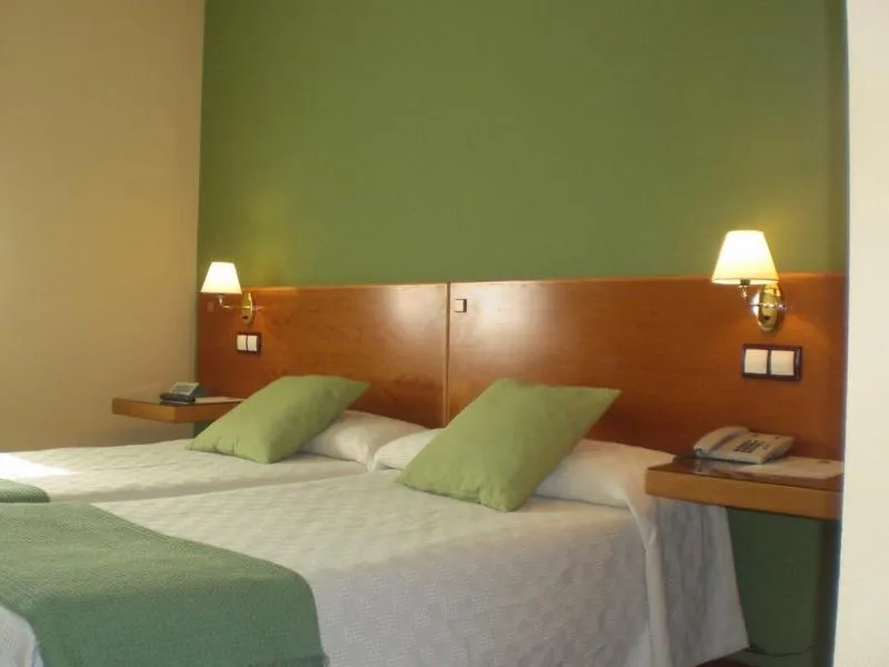 Double or Twin STANDARD Room, Jorge I, Costa Blanca
