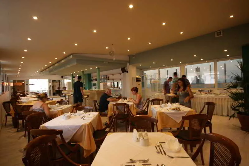 Restaurant, Liberty CRE, Crete