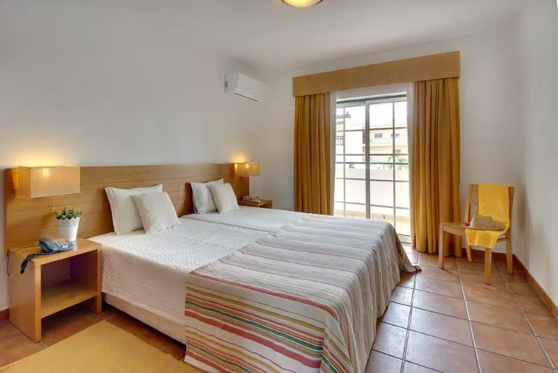 APARTMENT POOL VIEW ONE BEDROOM Room, Novochoro Apartments, Algarve