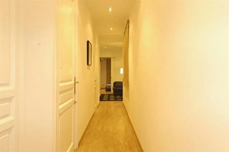 Room, Sagrada Familia Apartments, Barcelona