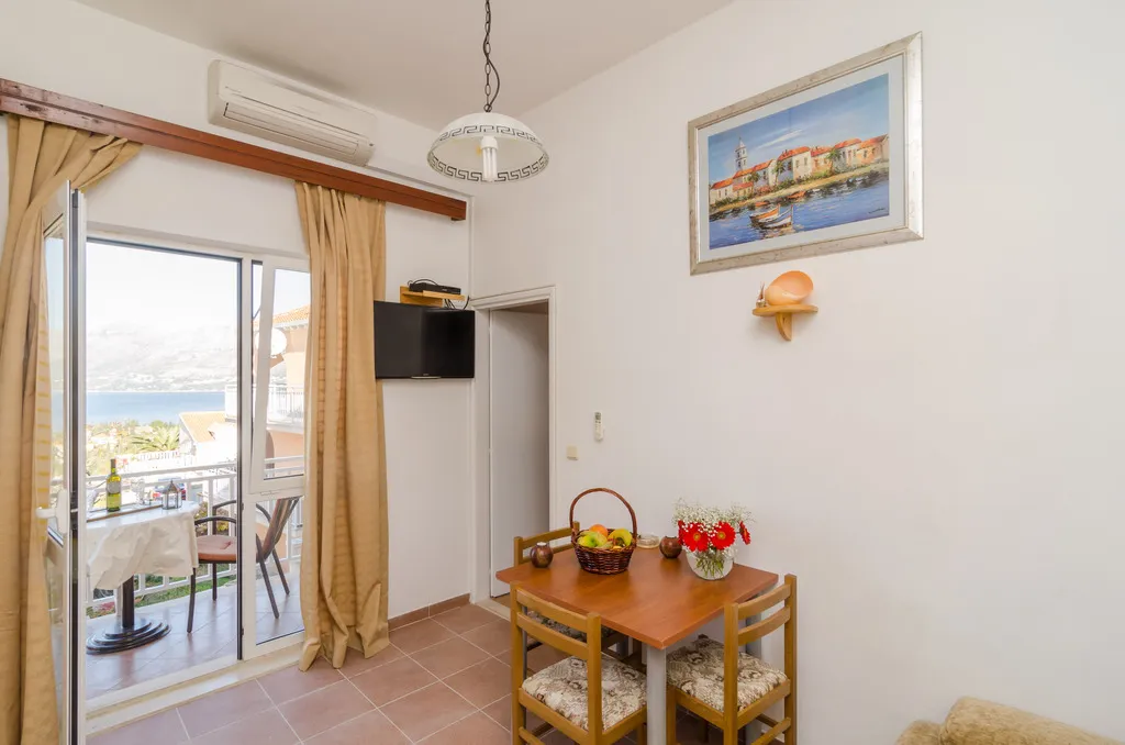 APARTMENT SEA VIEW WITH BALCONY Room, Apartments Senjo, Dubrovnik