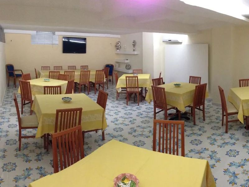 Restaurant, Costa Hotel, Naples