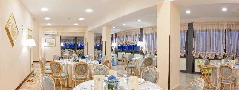 Restaurant, Hotel San Giorgio, Rome