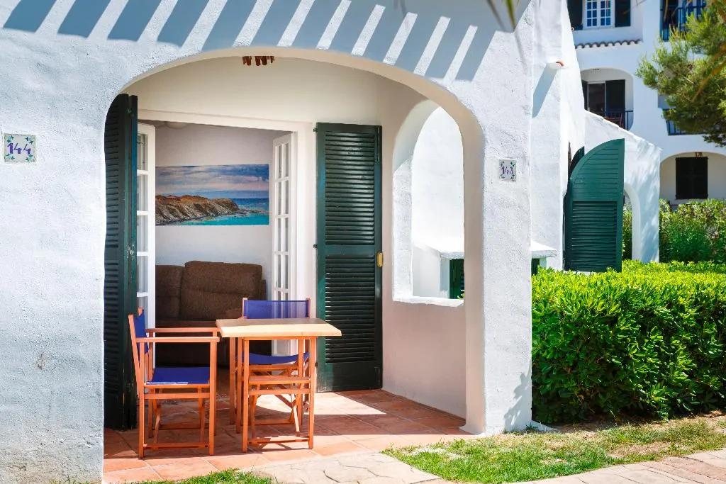 APARTMENT CAPACITY 6 Room, Carema Garden Village, Menorca