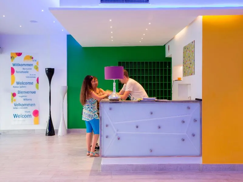 Lobby, Guya Wave, Majorca
