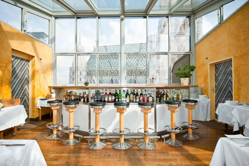 Bar, Royal, Vienna