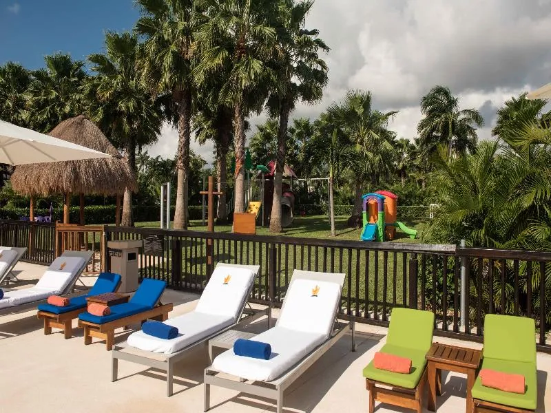 Terrace, Family Club Princess, Playa Del Carmen
