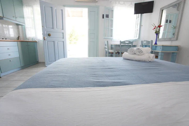 STUDIO DELUXE Room, Villa Venus Milos, Santorini