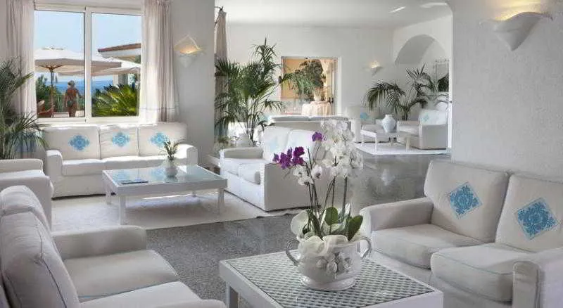 Lobby, Gabbiano Azzurro, Olbia
