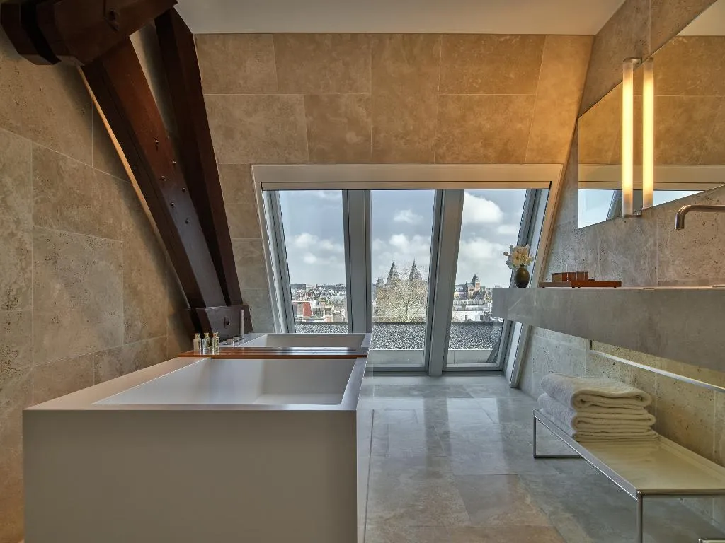 JUNIOR SUITE GRAND Room, Mandarin Oriental Conservatorium, Amsterdam, Amsterdam