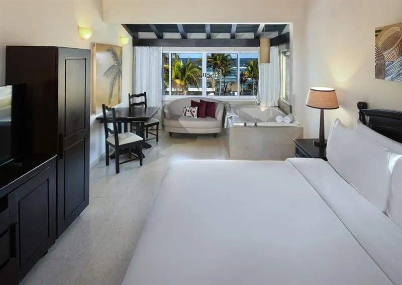SUITE OCEAN FRONT Room, Hidden Beach Resort Au Naturel Adults Only Al, Cancun Area