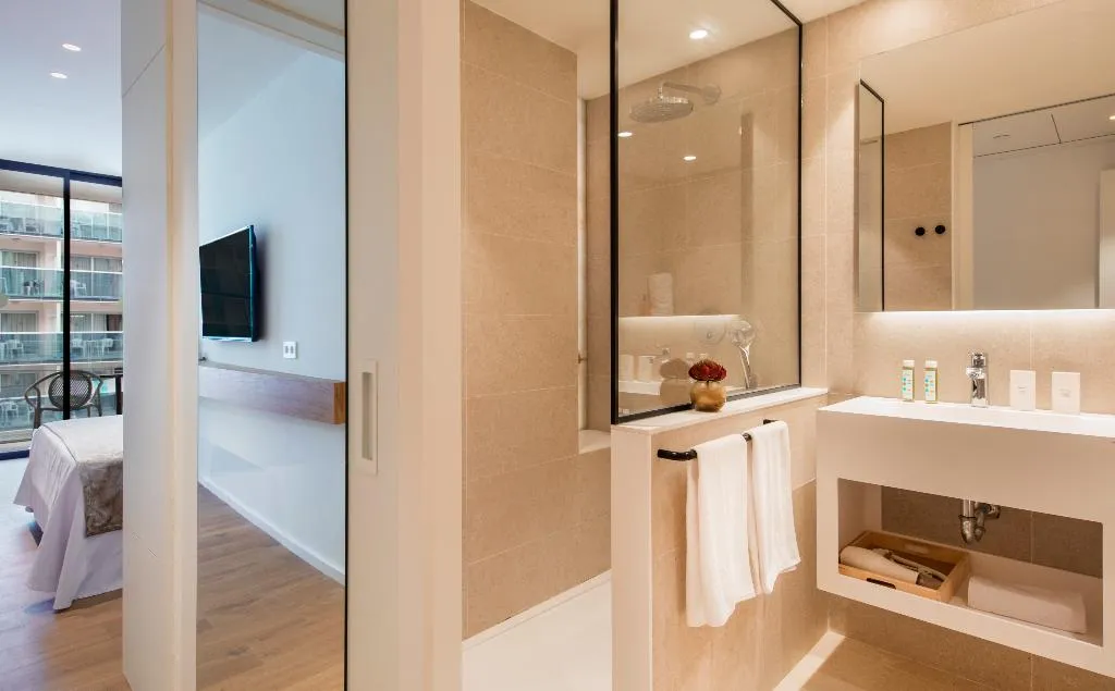 Double or Twin PREMIUM Room, Golden Costa Salou, Costa Brava
