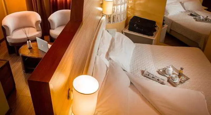 Room, Welcome Hotel, Milan