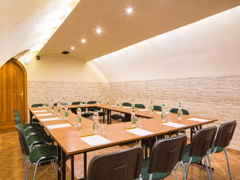 Conferences, Regent, Krakow
