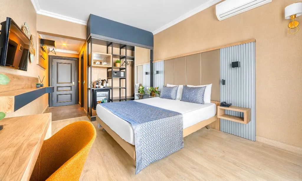 SUITE WITH JACUZZI WITH VIEWS Room, Numa Port Hotel, Antalya
