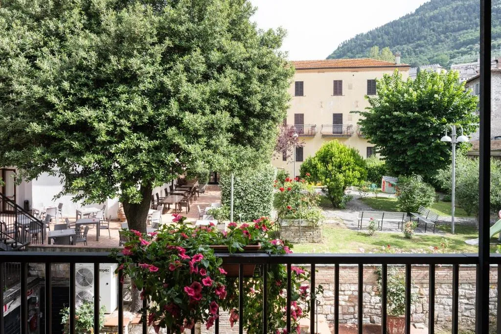TRIPLE STANDARD Room, Hotel San Marco, Umbria