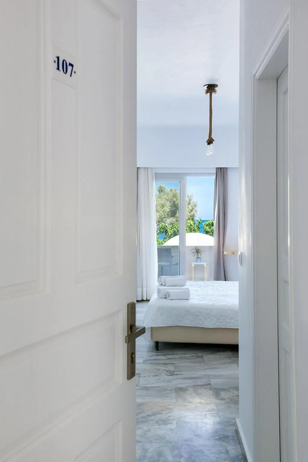DOUBLE SEA VIEW Room, Scorpios Beach Hotel, Santorini