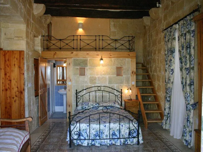 Room, Dar Guzeppa Farmhouse, Malta