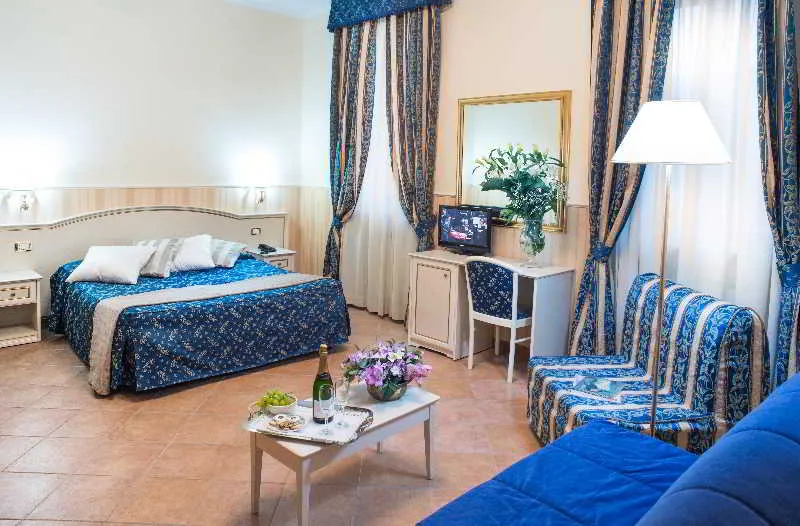 Room, Anfiteatro Flavio, Rome