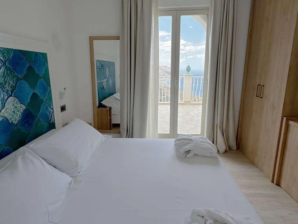 Room, Splendid Hotel Taormina - Handwritten Collection, Taormina