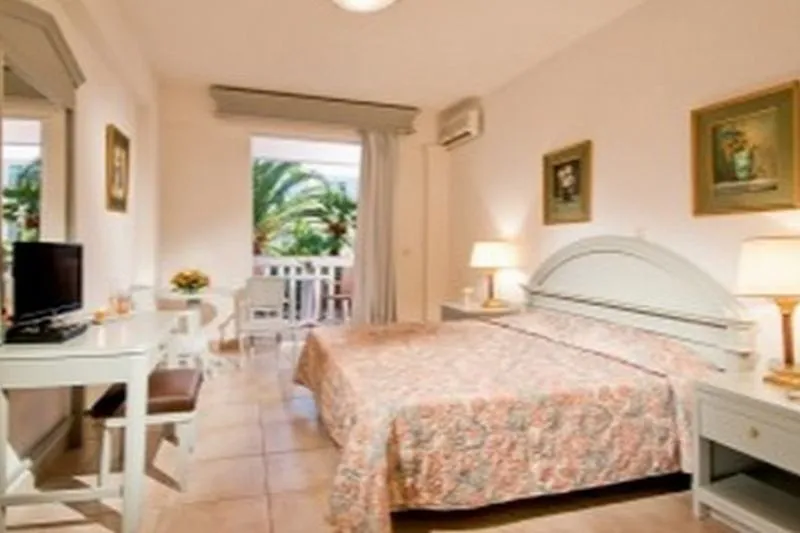 Double or Twin GARDEN VIEW Room, Sandy Beach Resort, Corfu