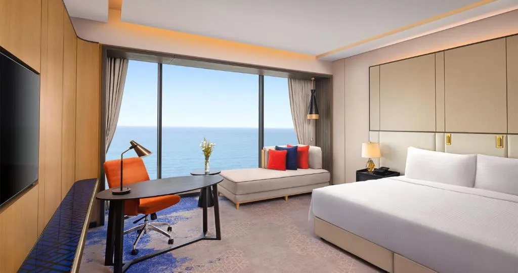 DOUBLE DELUXE OCEAN VIEW Room, Amari Colombo Sri Lanka, Colombo