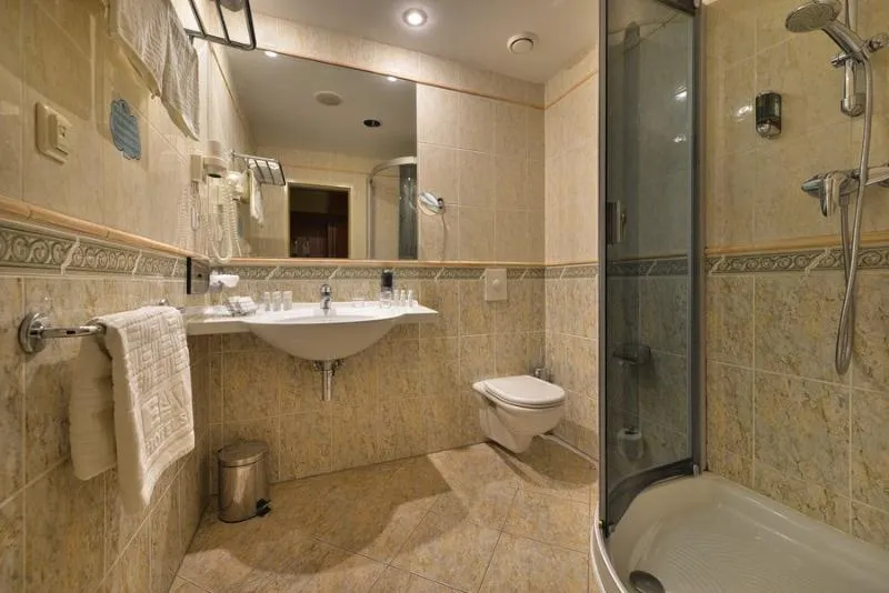 DOUBLE DELUXE Room, Ramada Prague City Centre, Prague