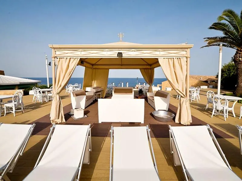 Beach, Brucoli - Venus Sea Garden, Catania