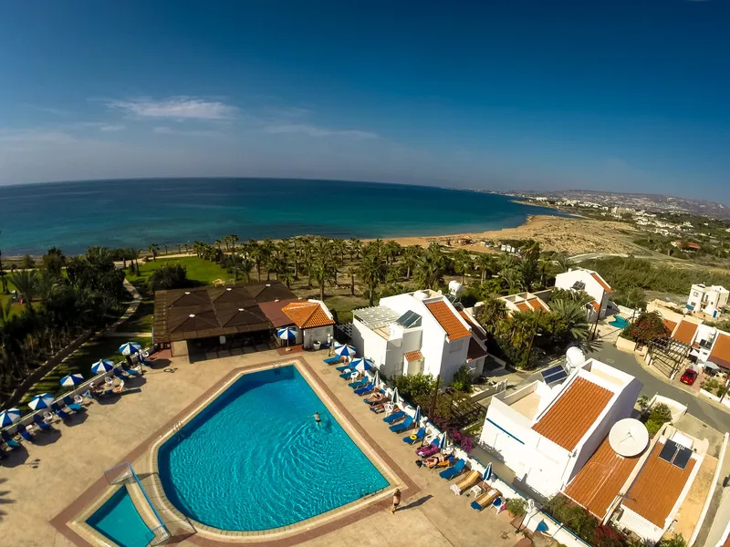 Pool, Helios Bay Hotel Apts & Villas, Cyprus