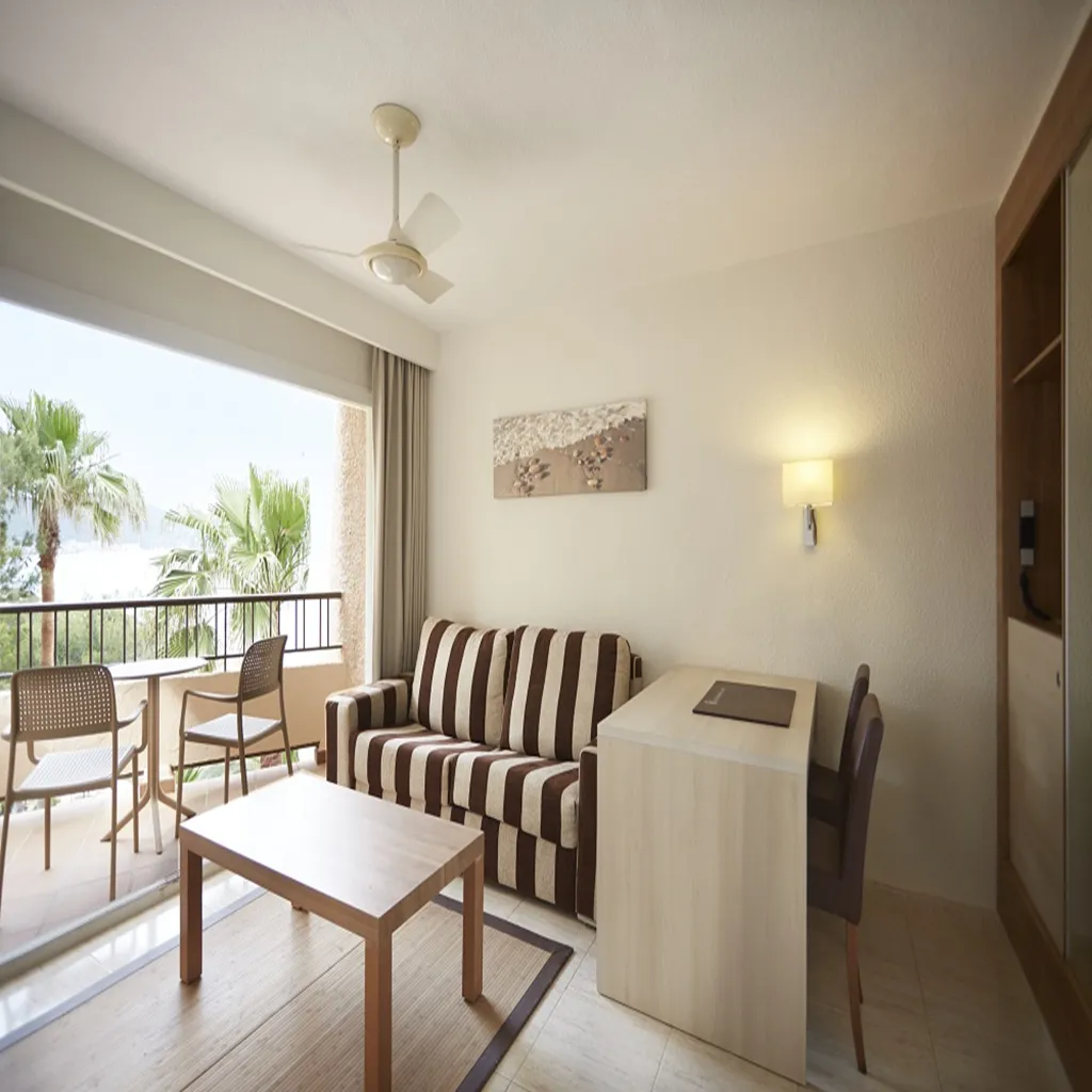 JUNIOR SUITE STANDARD Room, Invisa Hotel Club Cala Blanca, Ibiza