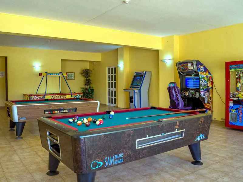 Sports and Entertainment, Flor Da Rocha, Algarve